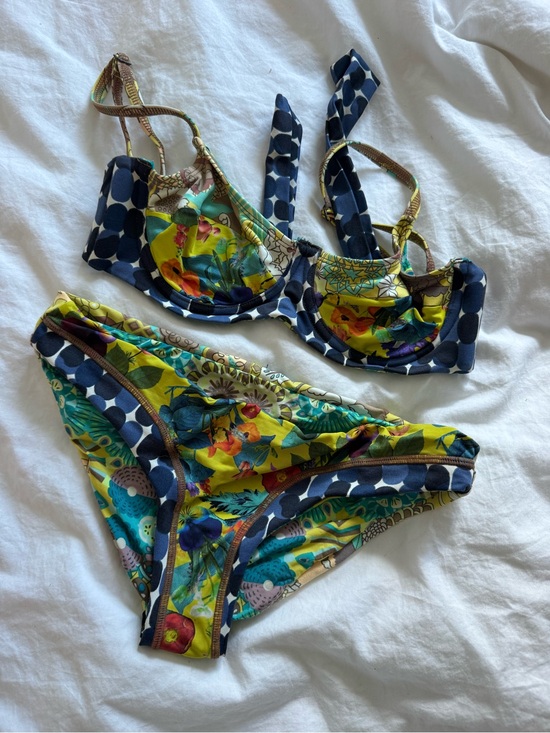 Maaji Other - Maaji reversible bikini set - underwire
